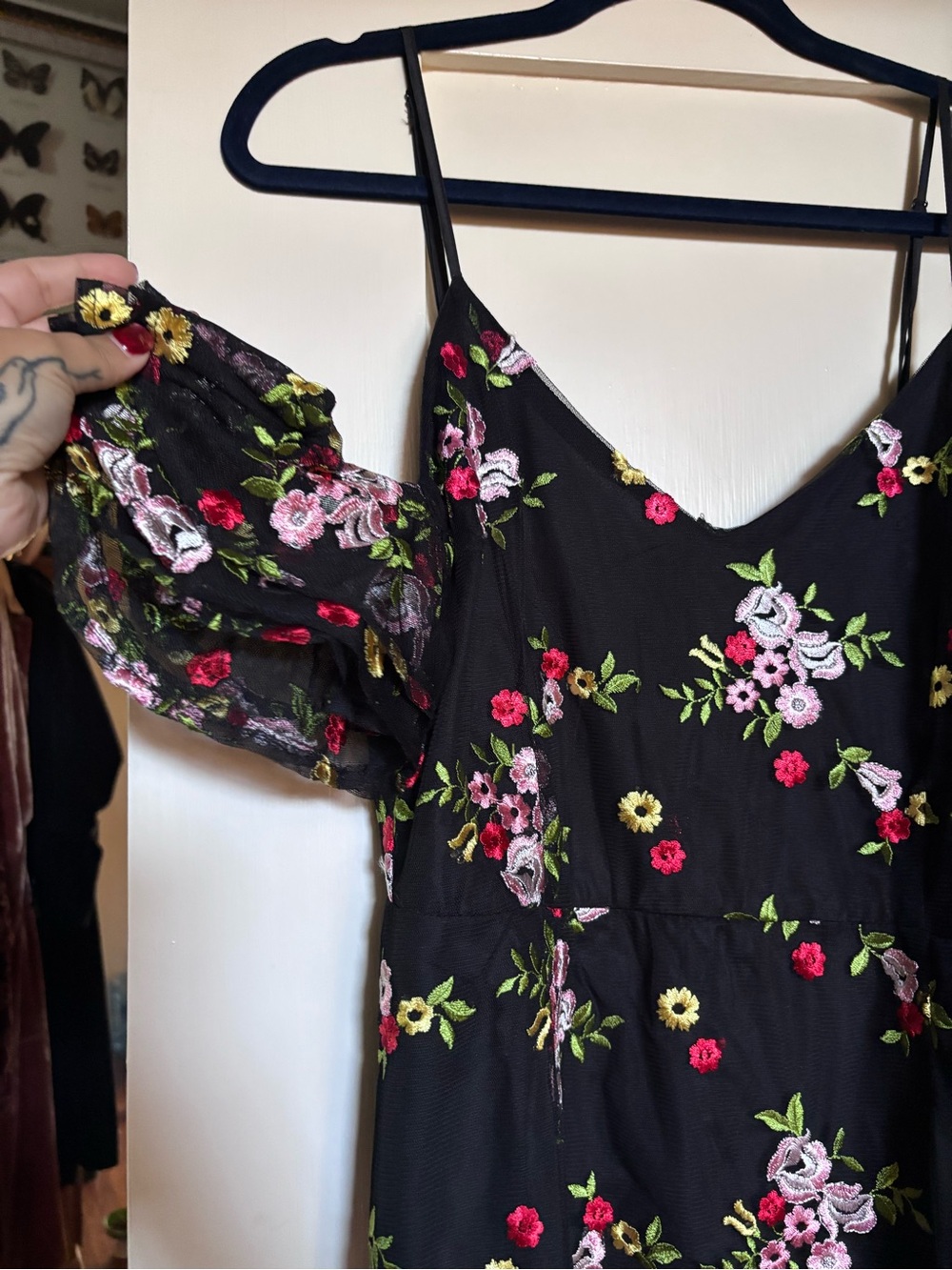 BB Dakota Black Floral Cold-Shoulder Mini Dress - Picture 2 of 5